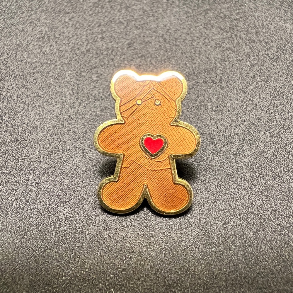 1986 Teddy Bear with Heart Pin/Brooch